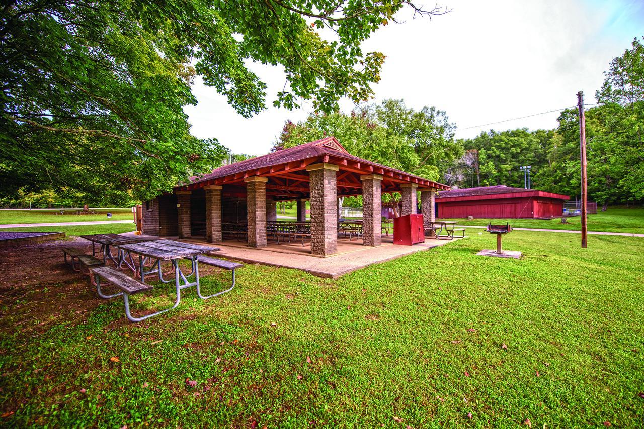 Carter Caves State Resort Park Olive Hill Екстериор снимка